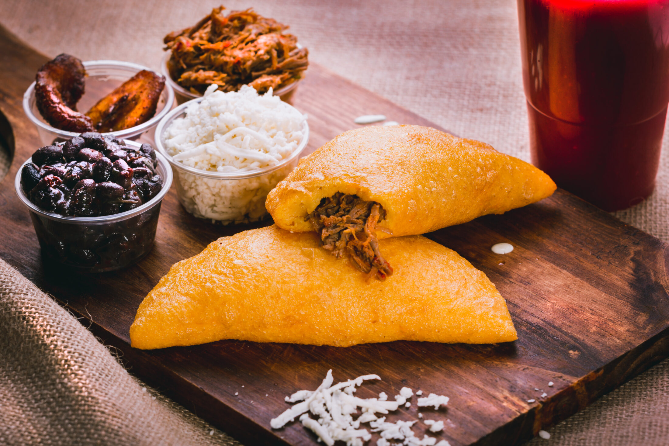 Empanadas aus Maismehl